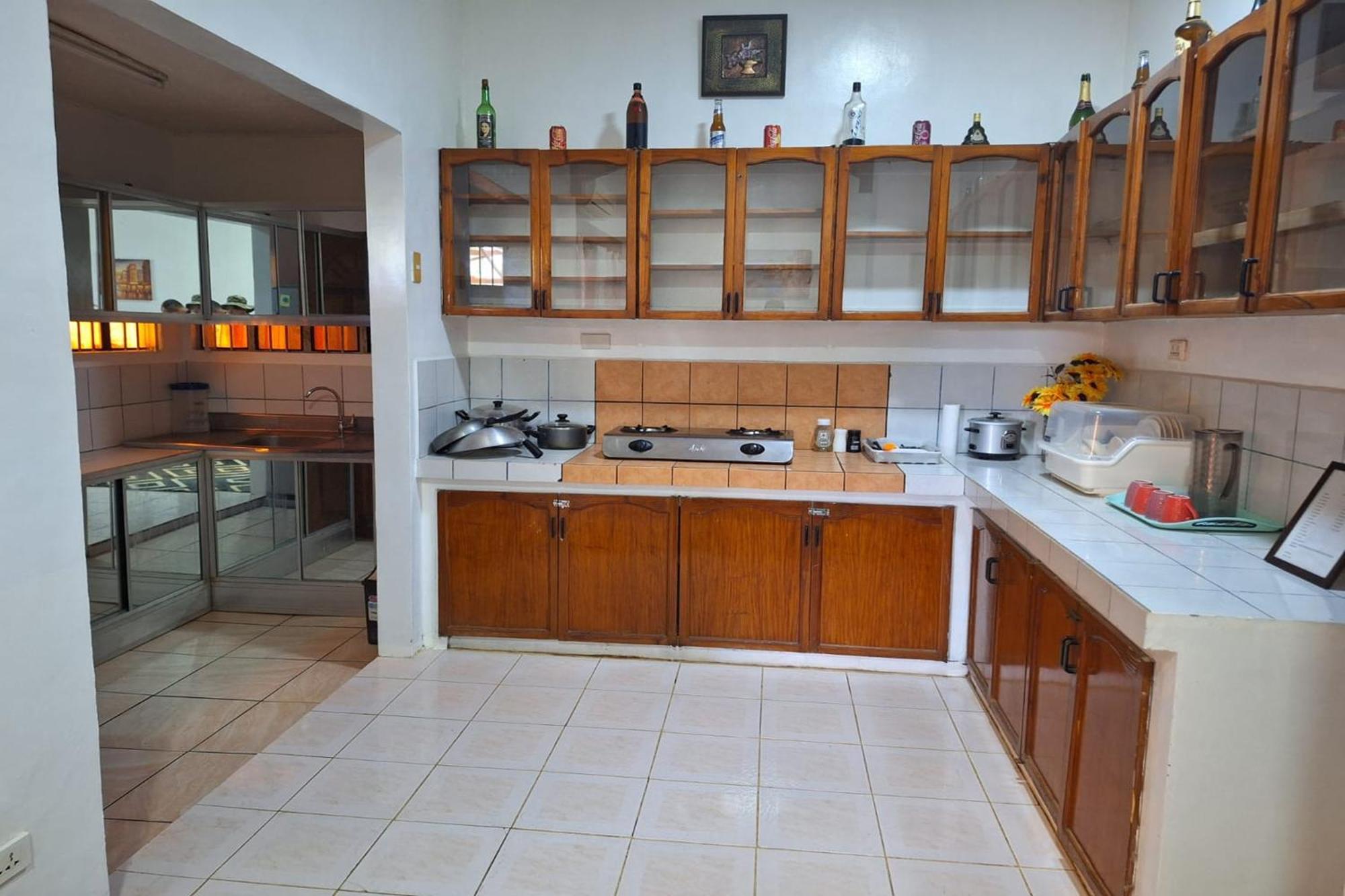 Citadel Bed And Breakfast Puerto Princesa Eksteriør bilde