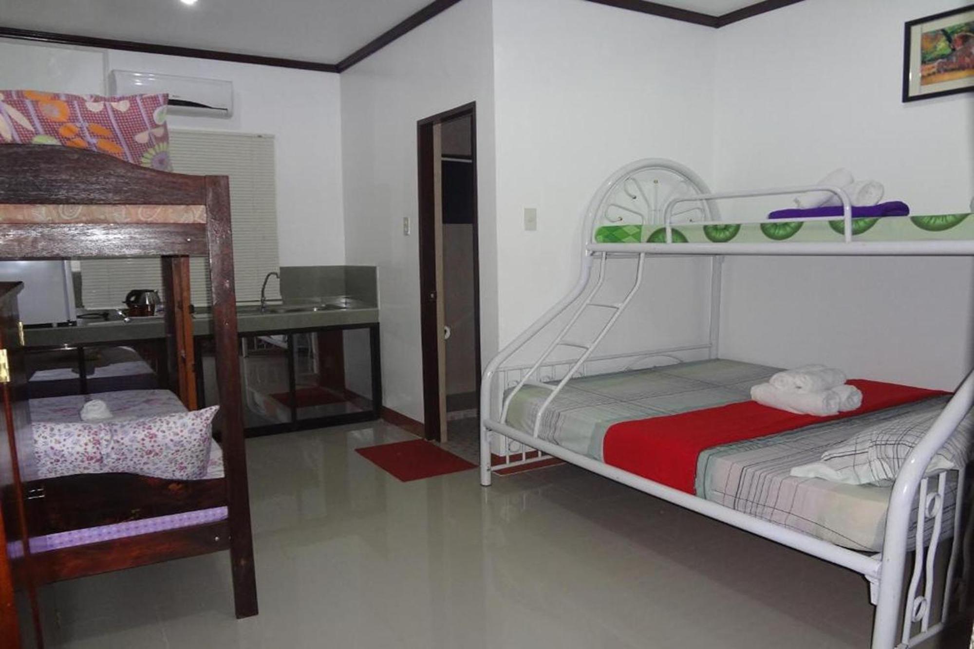 Citadel Bed And Breakfast Puerto Princesa Eksteriør bilde